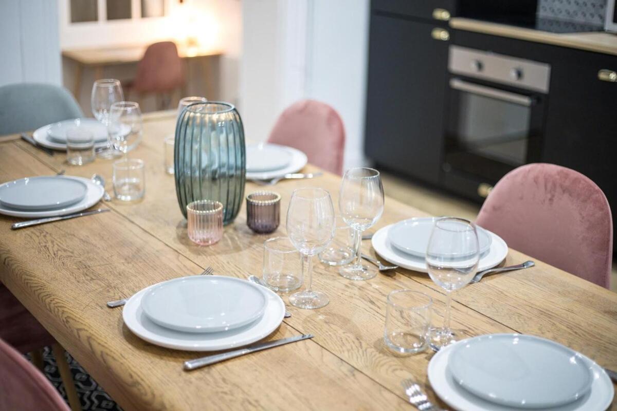 Spacieux Pour 8 Pres De L'arc-de-triomphe Appartement *